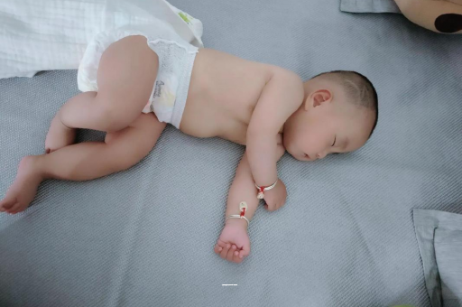 咸阳4个月宝宝特点